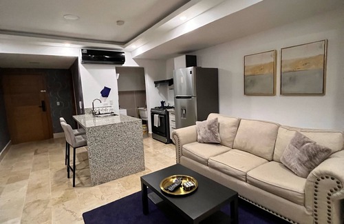 Ensanche Naco Apartment | Apartamento en Naco, zona céntrica