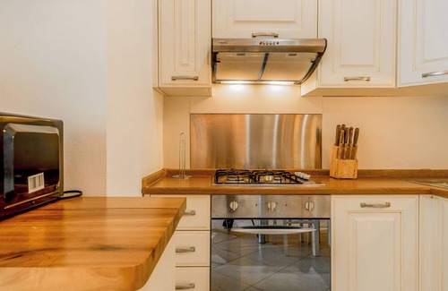La Iglesia Apartment | Apartment/Swimming Pool/80 m beach-restaurants/Wifi
