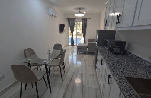 El Batey Apartment | Appartement facing the pool in the heart of Sosua
