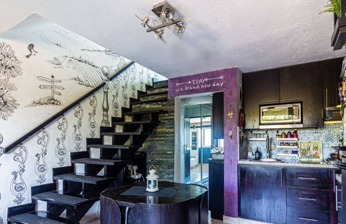 El Batey Apartment | Artist's Loft with private Jacuzzi & Roof Terrace