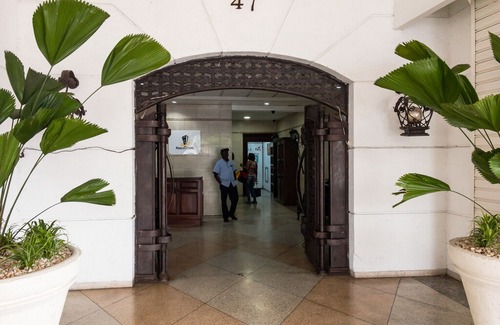 La Arboleda Apartment | AWESOME Location- NACO * City Center* - Studio Apt