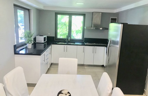 Bavaro Apartment | BEACH HOME WIFI BBQ POOL 6Guests Parking
