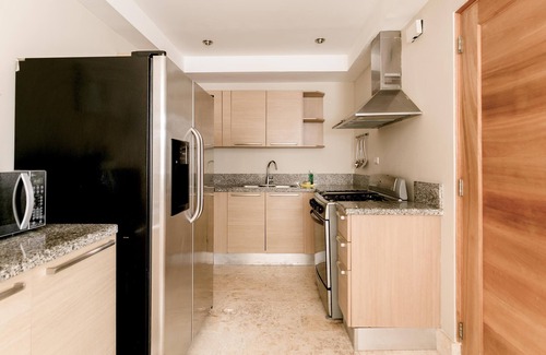El Cortecito Condo | Beach Residency B6 200Mbps RoofDeck w/Oceanview Pool