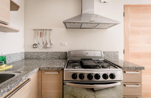 El Cortecito Condo | Beach Residency B6 200Mbps RoofDeck w/Oceanview Pool