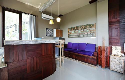 Penestanan Apartment | Big room across intuitive flow yoga studio