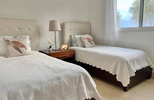 Sosua Apartment | Bluegreen Oceanfront Condo at Laguna Beach