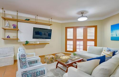 Juan Dolio - El Pueblo House | Caribbean Beachfront Living, Apartment