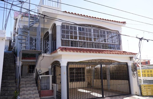 Ensanche Miramar House | Casa clau
