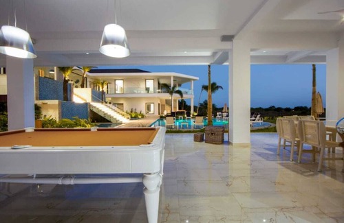 Casa de Campo Villa | CASA IN | Modern Villa: GYM, SPA & Cinema | Casa De Campo