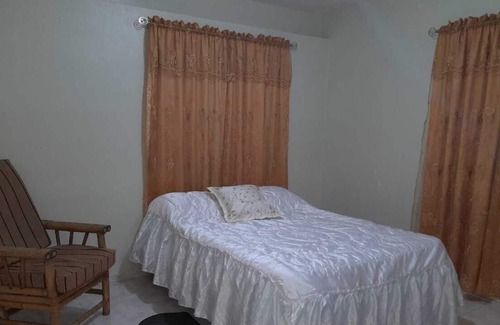 Santo Domingo Este House | Casa Placentera y Segura en Santo Domingo Este