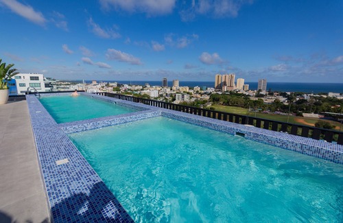Ciudad Universitaria Apartment | Central and luxurious APT in Santo Domingo with services, pool, Wi-Fi and GYM