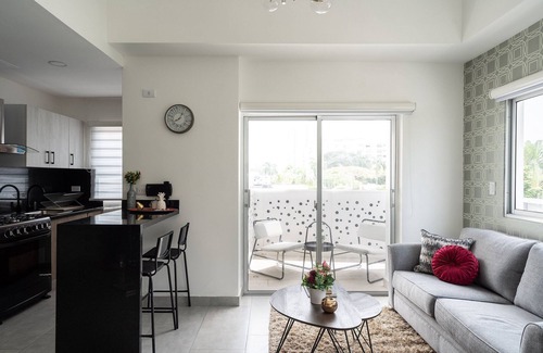 Lope De Vega Condo | City Center Piantini W/Pool, WiFi By YellowKey