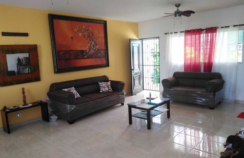 Ciudad Universitaria Apartment | close to the sea, Colonial Zone, restaurants and Museums