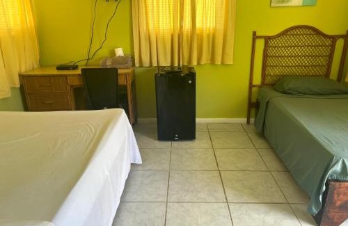 La Esplanada Hotel | Coco Hotel and Hostel