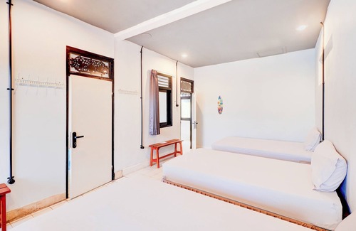 Legian Hotel | Collection O at Jalan Padma near Legian Beach