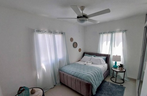 Veron Villa | Contemporary 3BDR Guest House 20 minutes away Punta Cana Beaches