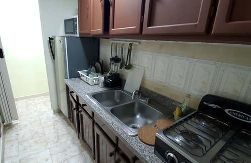 Mata Hambre Apartment | Cozy Estudio Wifi y a/c Santo Domingo