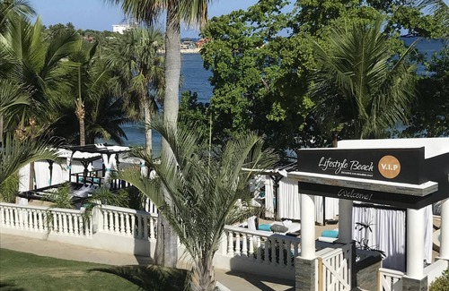 Costambar Villa | Crown Villa at Lifestyle Vacation Resort