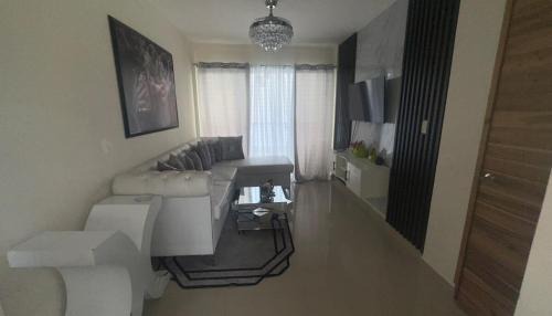 Nuevo Arroyo Hondo Apartment | El hogar ideal para tu estancia