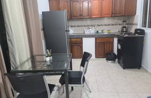Gascue Apartment | El refugio de oro