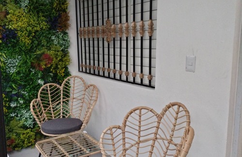 La Vega Apartment | Humble/affordable apt minutes of driving distance of interesting destinations.