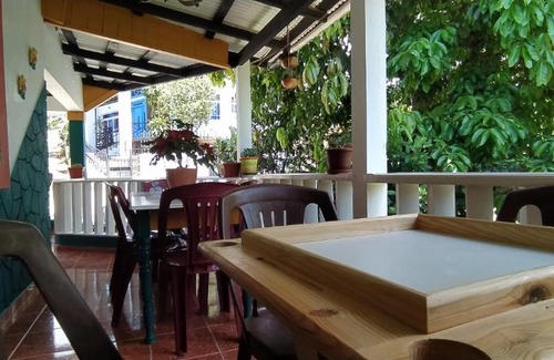 Urbanizacion Raul Ruiz House | Linares house