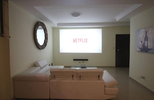 Santiago Province Apartment | Luxury penthouse in central Santiago, pool, jacuzzi, pool table, fast internet!