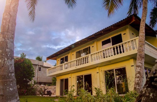 Juan Dolio Villa | Macaw Village