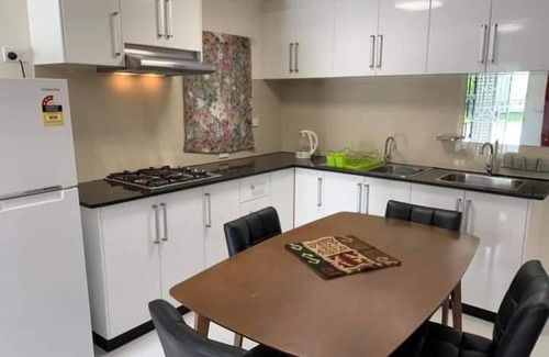 Suva Apartment | Mead Road Homestay Tours & Transfers studio unit1