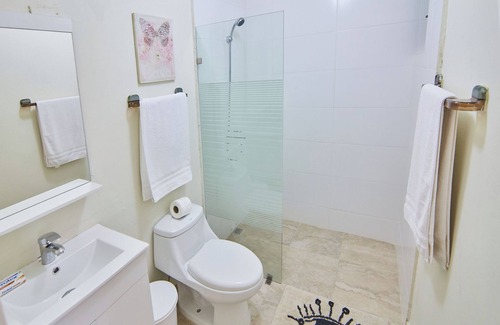 Gascue Condo | Modern Santo Domingo Condo in Heart of Gazcue