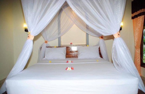 Pemuteran House | Motel ∙ 8 guests