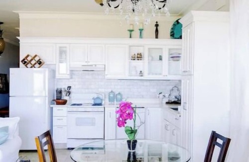 Cabarete Apartment | O-1 Gorgeous Beach Condo near shops & nightlife