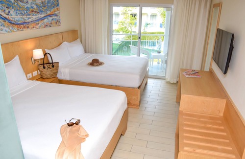 Los Brazos Resort | Peaceful 2-Bedroom Oasis w/Balcony & Pool