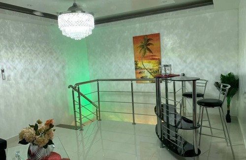Gregorio Luperon Apartment | Penthouse 15 minutos del centro de la ciudad, aeropuerto, restaurantes y mas.