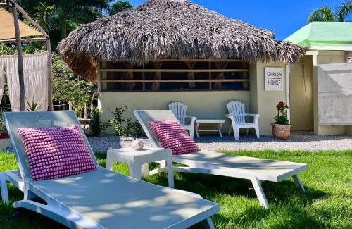 Las Galeras Apartment | PETRAKl HOMES