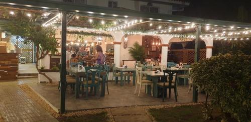 Dominicus House | PLAYA BLANCA BED AND BREAKFAST