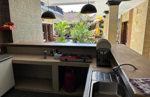 Kedewatan House | pondok jantuk homestay