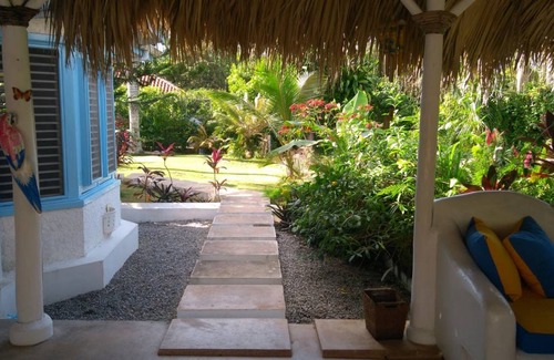 El Callejon Resort | Private room ∙ 3 guests