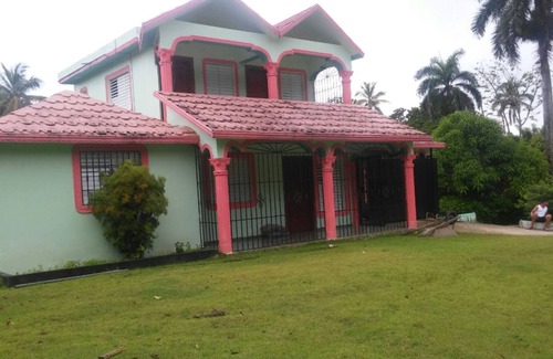 Samana Hostel | Rejection and diversion