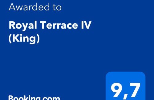 Los Maestros Apartment | Royal Terrace IV (King)