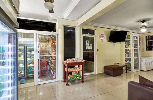 Corales del Sur Apartment | Serviced Studio with Kitchen, Las Americas Airport