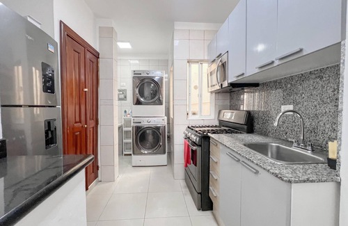 Downtown Santo Domingo Apartment | SOPHISTICATED & STYLISH APARTMENT IN PRIME LOCATION!