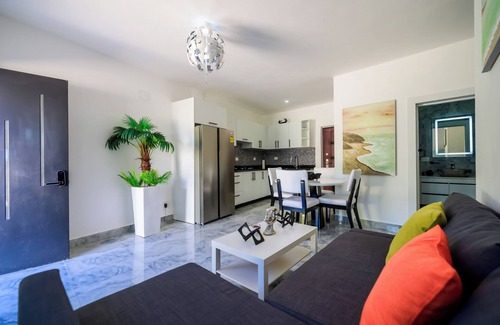 Playa Chiquita Villa | SOS 7BR Oceanfront Majesty + Bonus