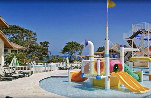 Sosua Villa | Sosua Ocean Village Pool Home