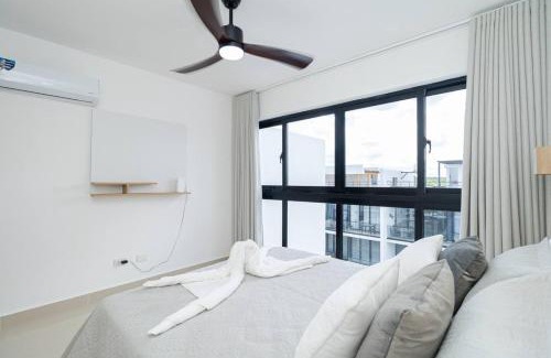 Los Melones Apartment | Spacious 3BD Penthouse Private Rooftop Sea Breeze