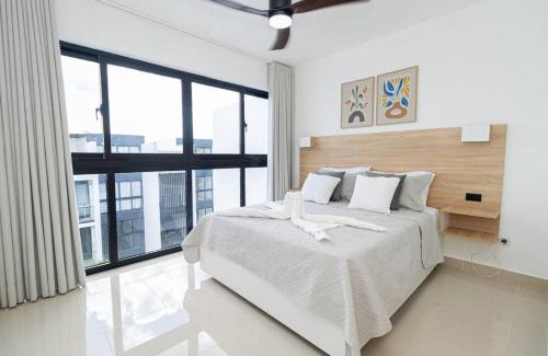 Los Melones Apartment | Spacious 3BD Penthouse Private Rooftop Sea Breeze