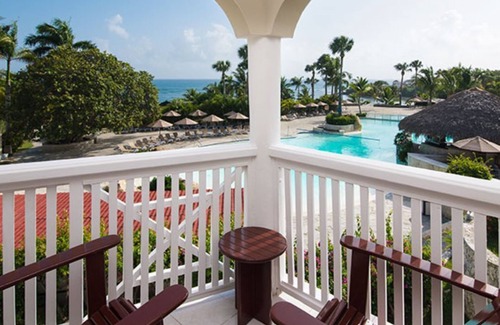 Los Maestros Apartment | Studio with a tropical view in Puerto Plata.