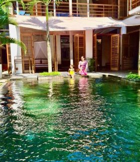 Penestanan Villa | Tropical 4 Bedrooms Villa in Central Penestanan, UBUD