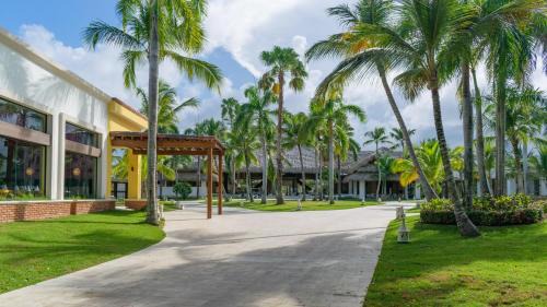 Bavaro Resort | Tropical Deluxe Princess - All Inclusive