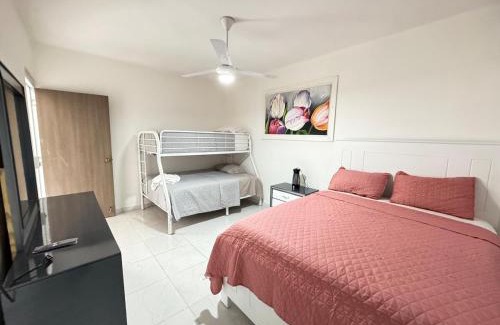 Pedro Brand Villa | villa el naciente